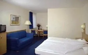City-Hotel Muenchen 3*, Múnich